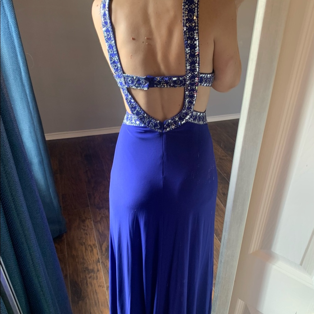 Prom Dress - Picture 5 of 8